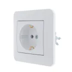                  KARINA Розетка с/з керамика белая (10шт/120шт)
               