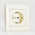 Розетка RAIN с/з керамика крем