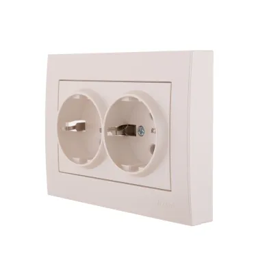 Розетка RAIN двойная с заземлением керамика жемчужно-белый перламутр