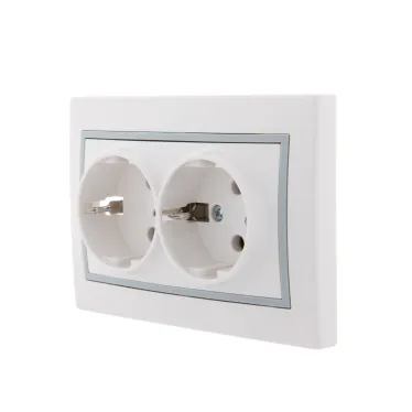 MIRA Розетка двойная с заземлением белая с серой вставкой