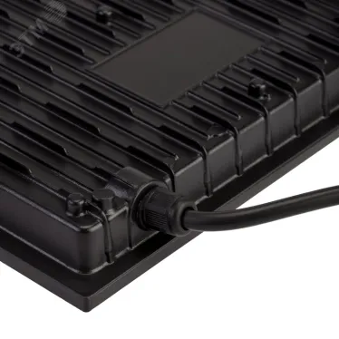 Прожектор светодиодный СДО 30 Вт 2400 Лм 6500К черный