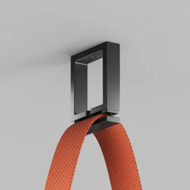 Крепление усиленное накладное для трека-ремня LED Belty Base IP20 черн. пластик