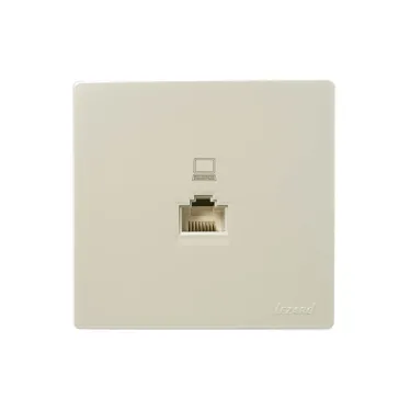 LETO Розетка компьютерная крем Lezard 752-0300-139