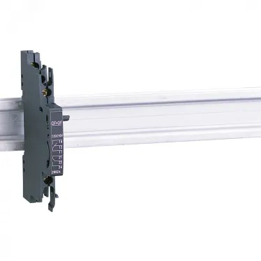 Контакт состояния OF+OF для NG125 220-240В