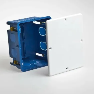 Коробка разветвительная Г/К с крышкой 140х112x70