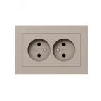                  Механизм розетки двойной 16А без заземления без шторок с рамкой кремовый Эпика EKF
               