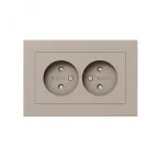                  Механизм розетки двойной 16А без заземления со шторками с рамкой кремовый Эпика EKF
               