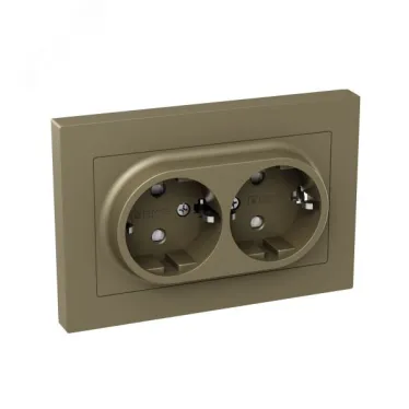 Механизм розетки двойной 16А с заземлением со шторками с рамкой шампань Эпика EKF