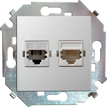 15 Розетка компьютерная двойная RJ45 кат.5е белый
