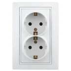 Розетка 2X2P+E Schuko, 16А-250В, СУ, б.л., Plano, белый, 1Э-205-01