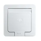                  Розетка скрытая с заземлением со шторками IP44 белая
               