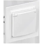 BRITE Розетка 1-местная с заземлением с защитными шторками и крышкой 16А IP44 в сборе РСбш10-3-44-БрБ белый