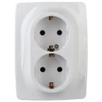 Розетка 2X2P+E Schuko со шторками , 16А-250В, Эра12, Al+Cu белый, 12А-2008-01