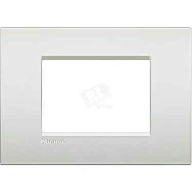 LivingLight Рамка AIR 3 поста Белый жемчуг