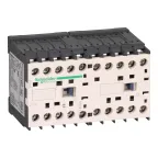                  Контактор реверсивный K 3P 9A НЗ 24V DС монтаж на печатную плату
               