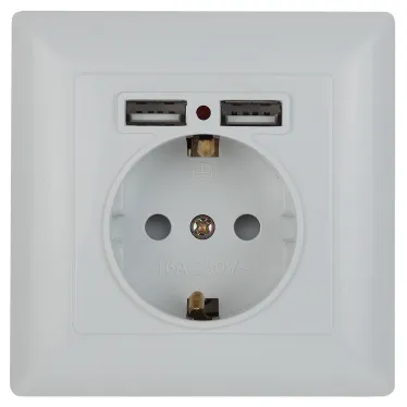 Розетка Intro Solo 4-410-01 с заземлением P+E Schuko со шторками, 16А-250В + 2хUSB, IP20, СУ, белый