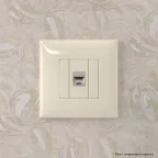 Avanti Компьютерная розетка RJ-45 без шторки в стену, кат.6А одинарная экранированная, Ванильная дымка