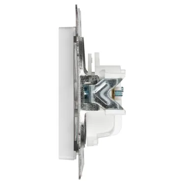 Розетка Intro Accent 6-201-01 2Р 16А-250В, IP20, СУ, AL/CU, белый