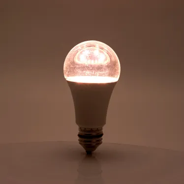 Лампа светодиодная LED 12вт Е27 для растений и рассады