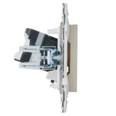 SKANDY Розетка компьютерная RJ45 кат.5E SK-K01B бежевый IEK