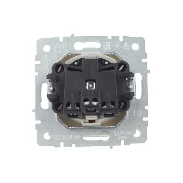 BRITE Розетка с заземлением с защитными шторками и крышкой 16А IP44 РСбш10-3-44-БрКр бежевый