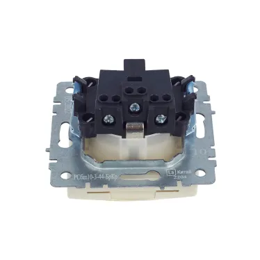 BRITE Розетка с заземлением с защитными шторками и крышкой 16А IP44 РСбш10-3-44-БрКр бежевый