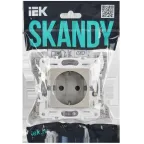 SKANDY Розетка с заземлением с защитными шторками 16А безвинтовое крепление SK-R06Sh шампань IEK