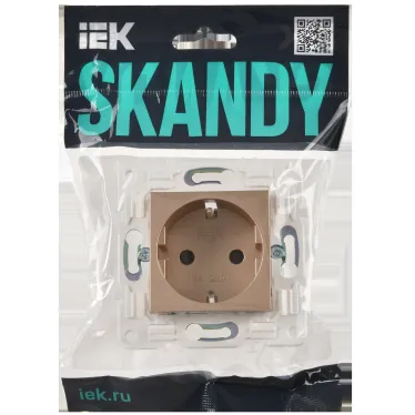 SKANDY Розетка с заземлением с защитными шторками 16А SK-R04Sa песочный IEK