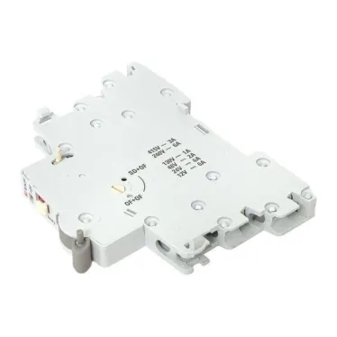 Совмещенный вспомогательный и сигнальный контакт AV-OF+OF/SD EKF