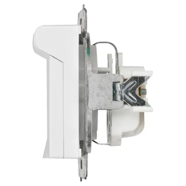 Розетка Intro Accent 6-203-01 2P+E Schuko с крышкой, 16А-250В, IP20, СУ, AL/CU, белый