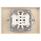 Розетка Intro Accent 6-205-11 2X2P+E Schuko, 16А-250В, IP20, СУ, AL/CU, сосна