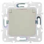 SKANDY Розетка 1-местная с заземлением с защитными шторками и крышкой 16А IP44 SK-R11B бежевый IEK