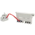                  Расцепитель минимальный AV POWER-3/4 UVT справа
               
