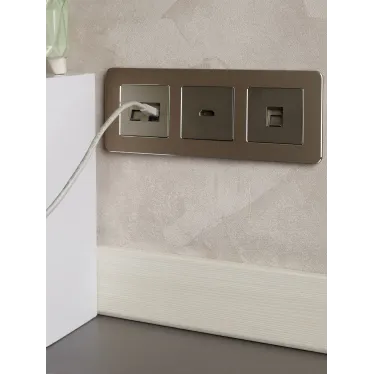 BRITE Рамка 3 поста РУ-3-1-Бр металл латунь RE IEK