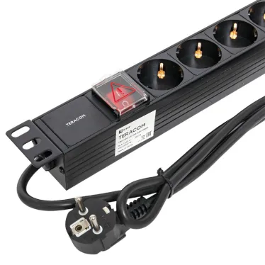 Блок розеток PDU TERACOM 19' 1U 16А/250В 6 роз. Schuko с выключателем шнур 2 м 3x1.5 мм2 вилка Schuko корпус пластик черный
