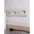 BRITE Розетка с заземлением с защитными шторками 16А с USB A+C 18Вт РЮш11-1-БрКр бежевый