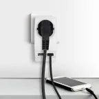 Адаптер ''Polynom'' 1гн 220V + 2xUSB 2100mA, c заземл, (белый) (10/60/1440) SP-1e-USB-W''