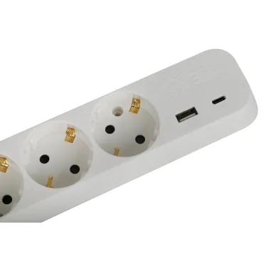 Удлинитель электрический UB-3es-3m-USB c заземлением с выключателем 3 розетки + 1xUSBA+1xUSBC 3м 10А