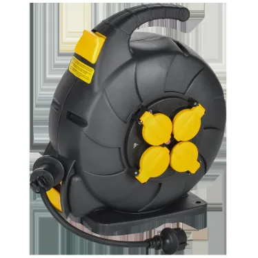 TWIST Катушка УК15 2P+PE/15м 3х1,5мм2 КГ автосм. IP44 IEK