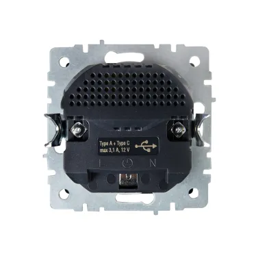 BRITE Розетка с заземлением с защитными шторками 16А с USB A+C 18Вт РЮш11-1-БрЧ черный