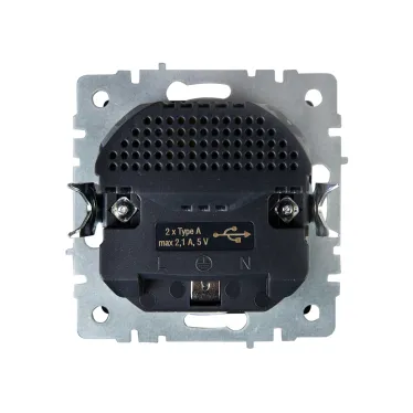 BRITE Розетка с заземлением с защитными шторками 16А с USB A+A 2,1А РЮш10-1-БрС сталь