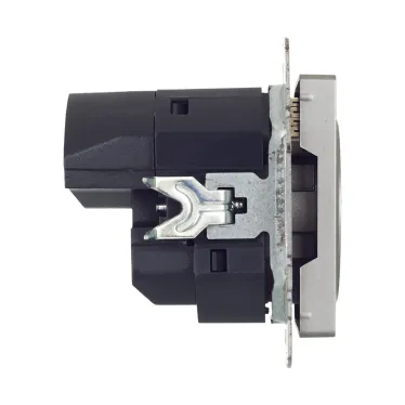 BRITE Розетка с заземлением с защитными шторками 16А с USB A+A 3,1А РЮш10-2-БрС сталь
