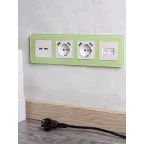 BRITE Розетка с заземлением с защитными шторками 16А с USB A+A 3,1А РЮш10-2-БрЖ жемчуг