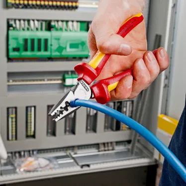 Пресс-клещи для обжима контактных гильз VDE 1000V 9 гнезда 025-160мм (AWG 23-5) L-180мм диэлектрические двухкомпонентные рукоятки крепление для страховки