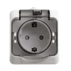                  ЭТЮД Розетка наружная с заземлением со шторками IP44 белая
               