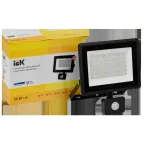 Прожектор СДО 06-50Д светодиодный черный с ДД IP54 6500K IEK