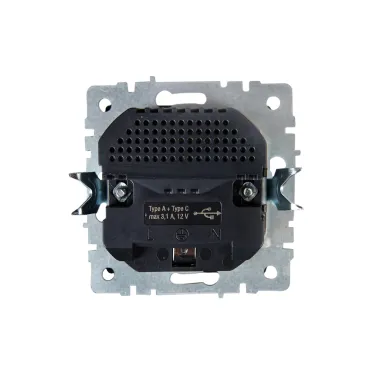 BRITE Розетка с заземлением с защитными шторками 16А с USB A+C 18Вт РЮш11-1-БрЖ жемчуг