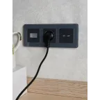 BRITE Розетка с заземлением с защитными шторками 16А с USB A+C 18Вт РЮш11-1-БрГ графит