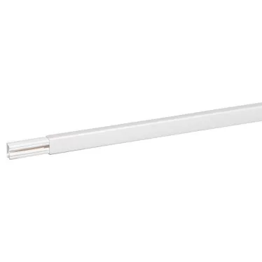 Мини-плинтус DLPlus - 32x12,5 мм - 2 отделения - длина 3 м - белый | 033310 | Legrand