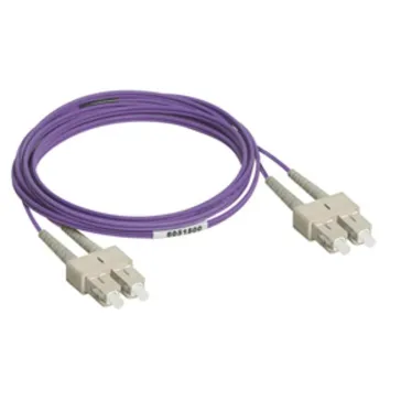 Оптоволоконный шнур OM 3 - многомодовый - 10 Giga - SC/LC - длина 3 м | 032614 | Legrand